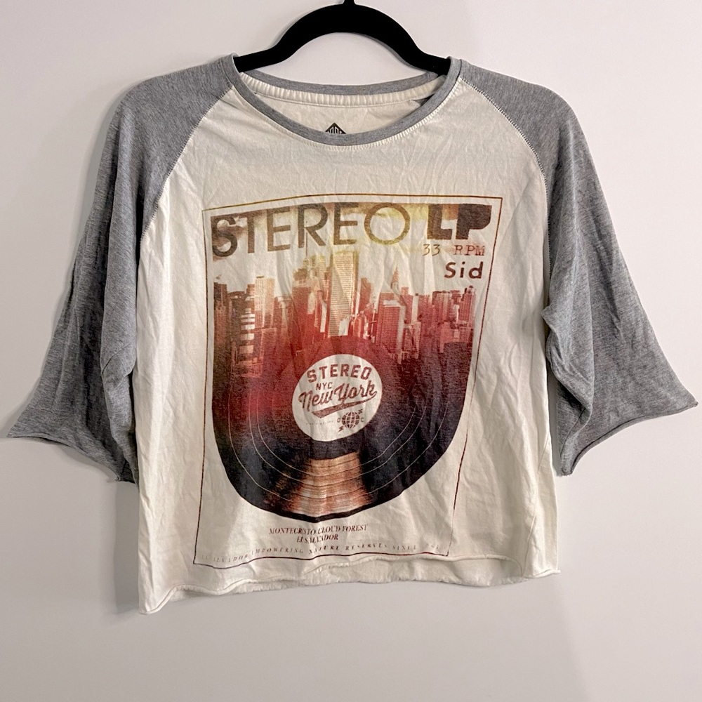 COTTON ON • Cropped Vinyl Design Baseball Tee